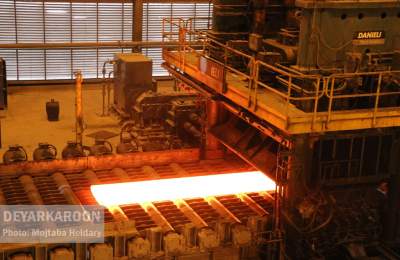 تب تولید در فولاد اکسین خوزستان داغ است  